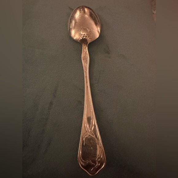 Paragon Iris Double Triple Silverplate 1902
NATIONAL SILVER CO Lot Set - Picture 9 of 11